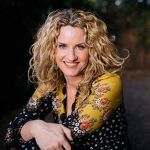 Written by:<br><a href="https://amzn.to/2Dn08o4" target="_blank">Lisa Leonard</a>