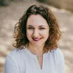 Written by:<br><a href="https://amzn.to/2KhiR8a" target="_blank">Tracy Steel</a>