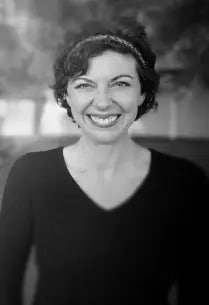 Written by:<br><a href="https://amzn.to/3L65Hwq" target="_blank">Colleen Chao</a>