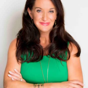 Written by:<br><a href="https://amzn.to/48mb8gH" target="_blank">Ann White</a>