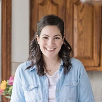 Written by:<br><a href="https://amzn.to/4fLYQCd" target="_blank">Asheritah Ciuciu</a>