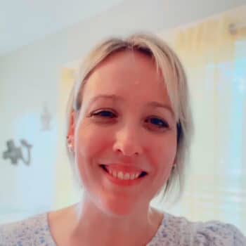 Written by:<br><a href="https://amzn.to/3Uyhaqk" target="_blank">Stacy Edwards</a>